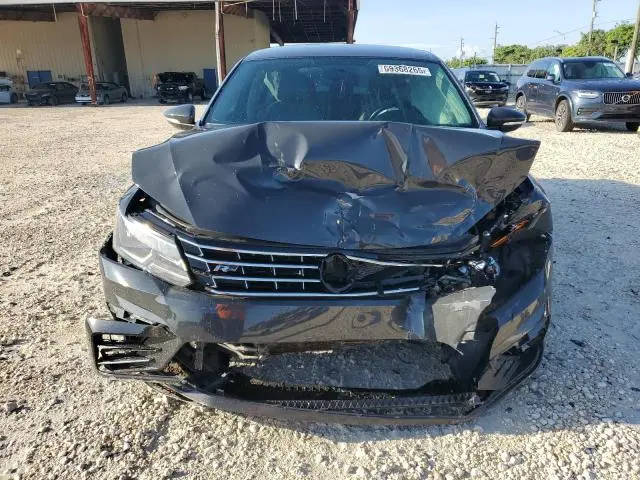 2016 VOLKSWAGEN PASSAT S  