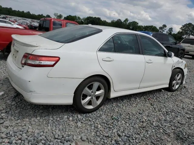 2011 TOYOTA CAMRY BASE  