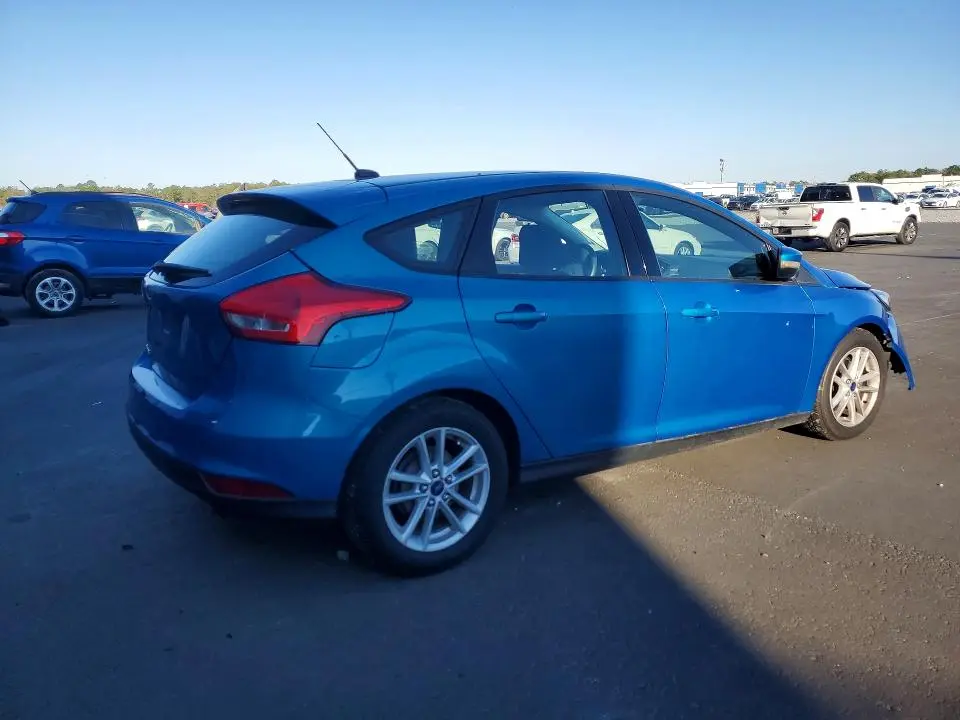 2017 FORD FOCUS SE  