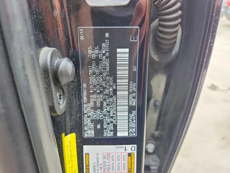 2013 TOYOTA 4RUNNER SR5  