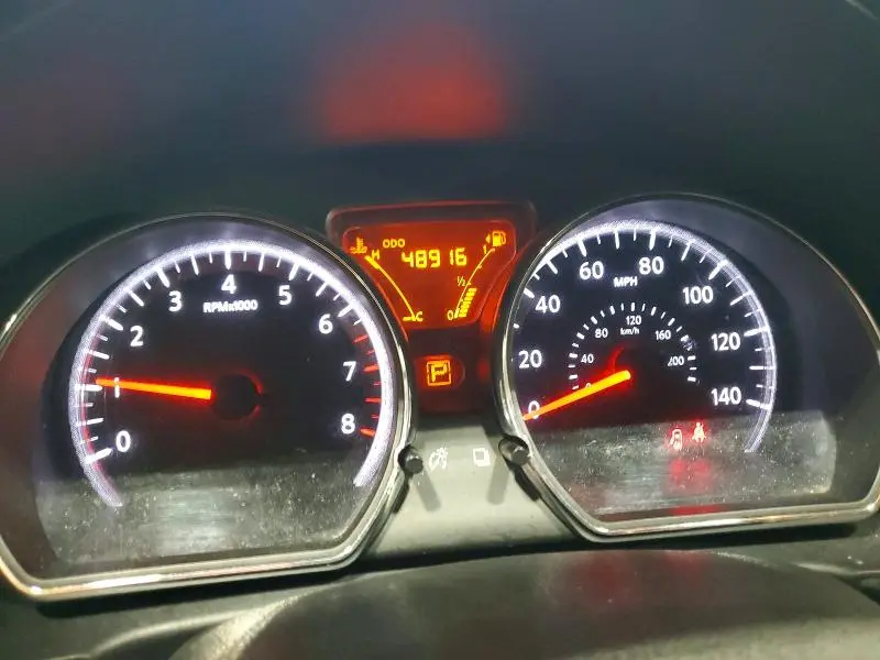 2014 NISSAN VERSA 1.6 SV  