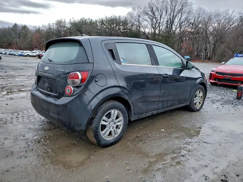 2014 CHEVROLET SONIC LT  