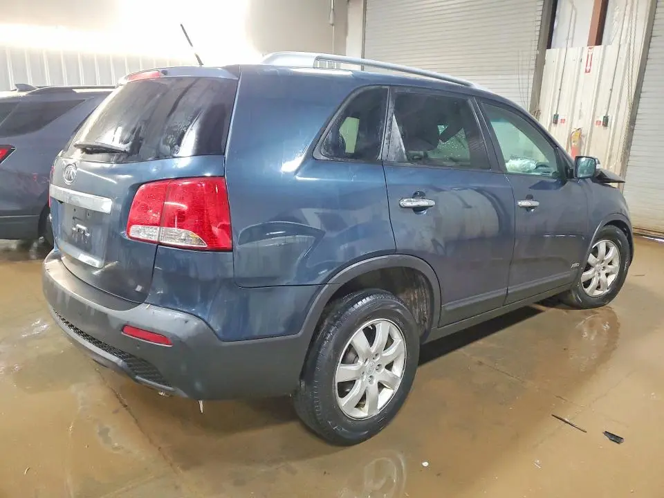 2012 KIA SORENTO LX  