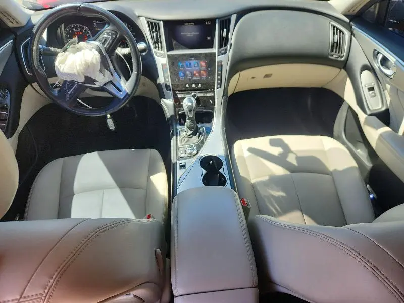 2021 INFINITI Q50 LUXE  
