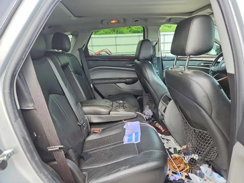 2011 CADILLAC SRX LUXURY COLLECTION  