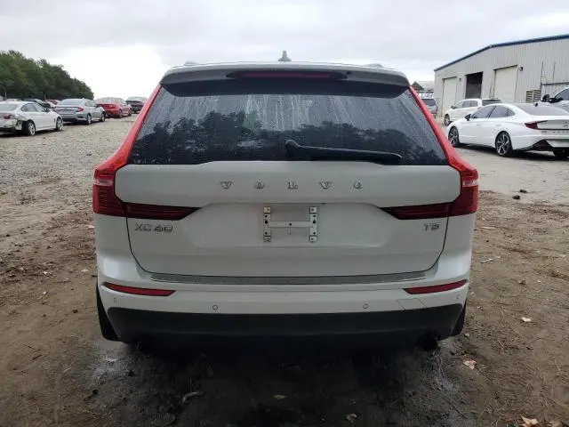 2020 VOLVO XC60 T5 MOMENTUM  