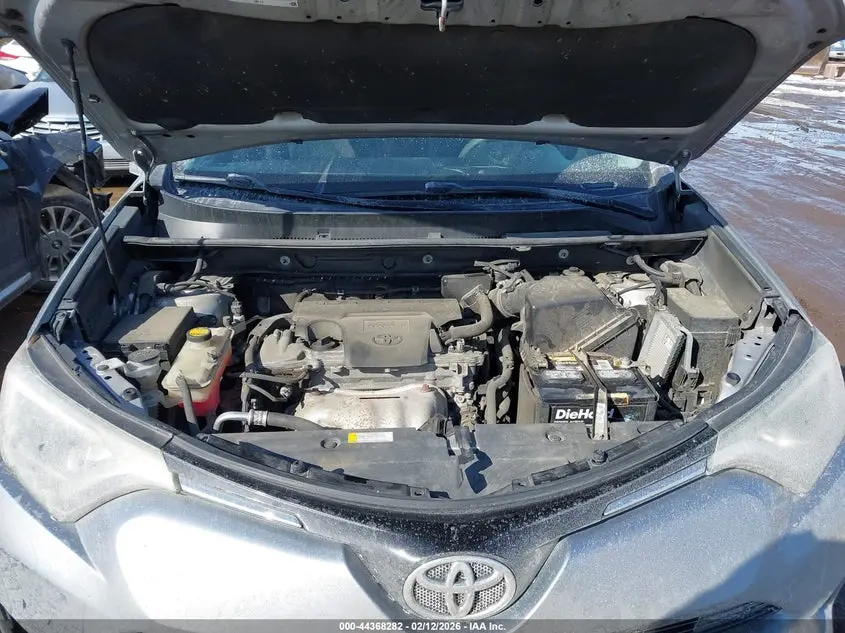 2016 TOYOTA RAV4 LE