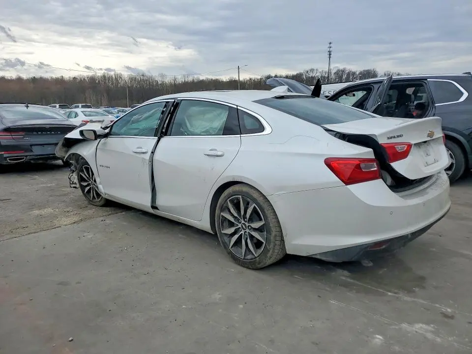 2017 CHEVROLET MALIBU LT  
