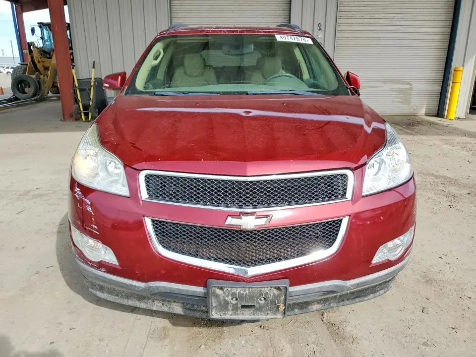 2010 CHEVROLET TRAVERSE LT  