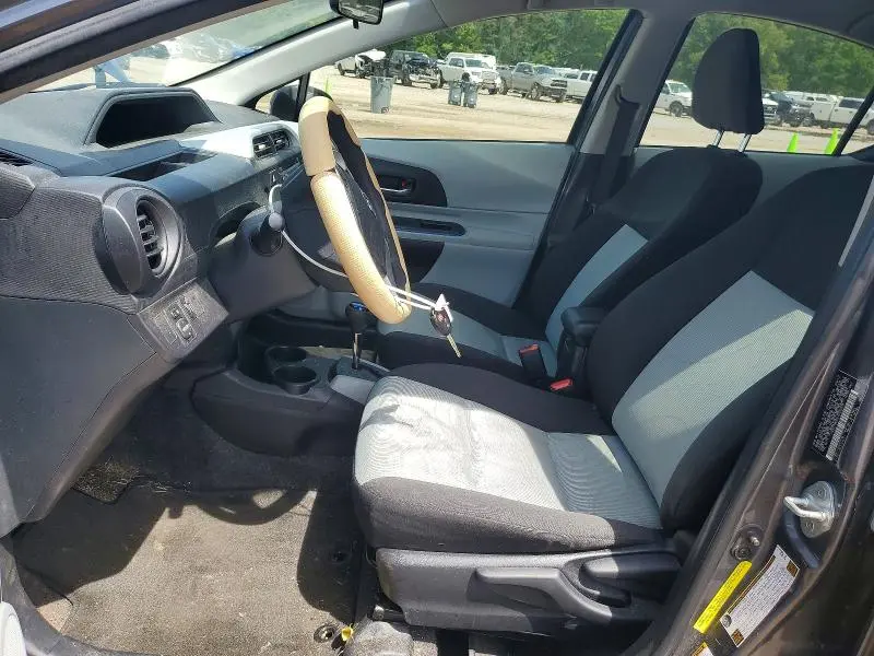 2012 TOYOTA PRIUS C TWO  