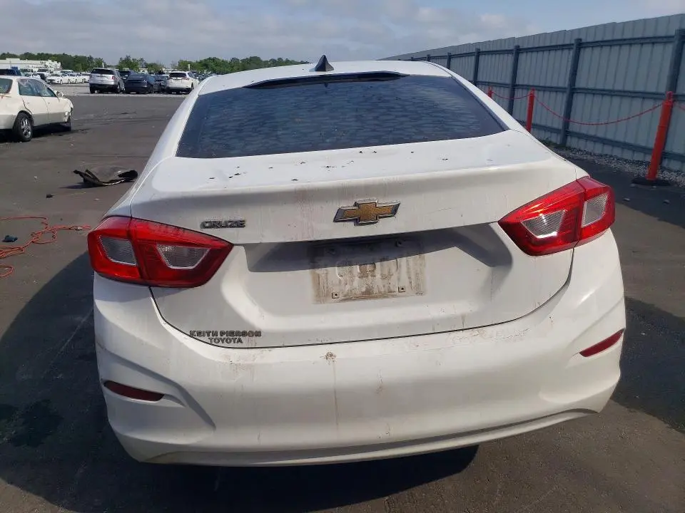 2017 CHEVROLET CRUZE LS  