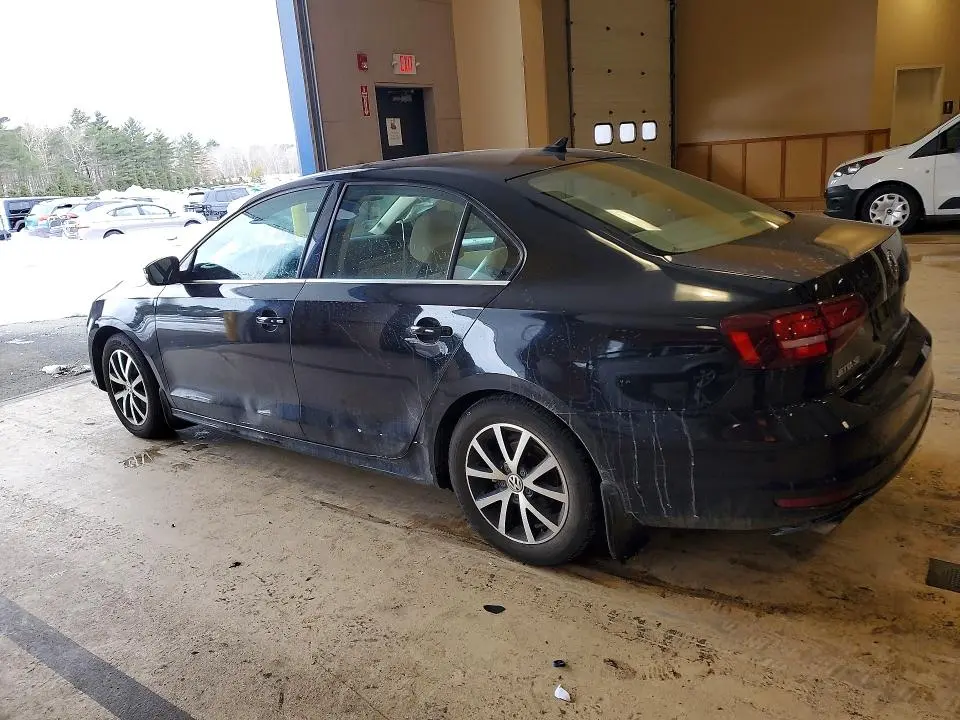 2017 VOLKSWAGEN JETTA SE  