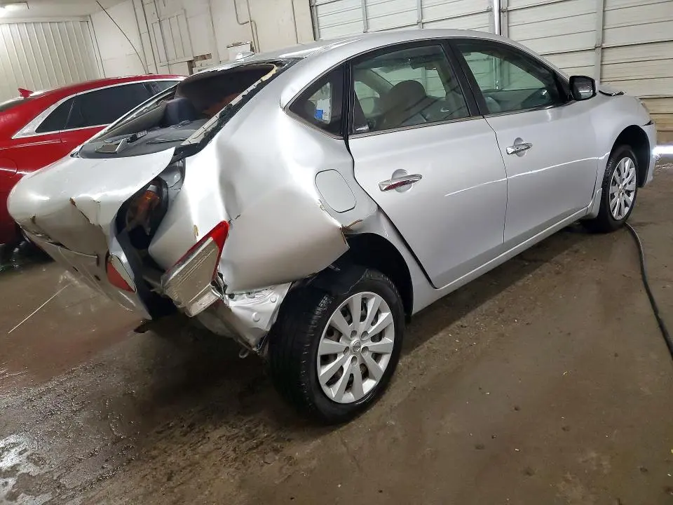 2016 NISSAN SENTRA SV  