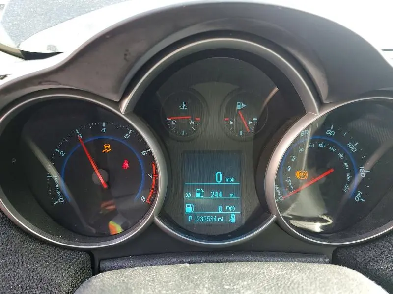 2012 CHEVROLET CRUZE LT  