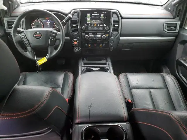 2020 NISSAN TITAN SV  