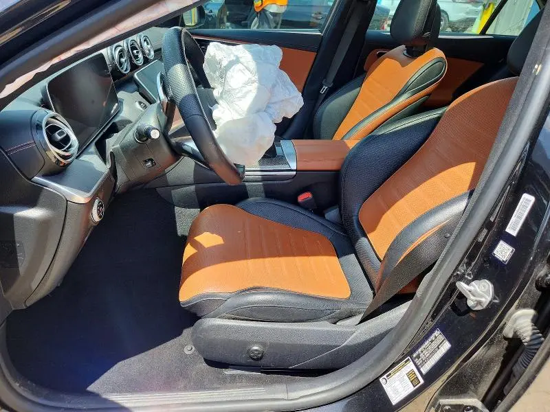 2022 MERCEDES-BENZ C 300  
