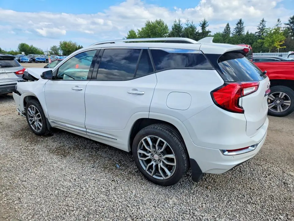 2023 GMC TERRAIN DENALI  