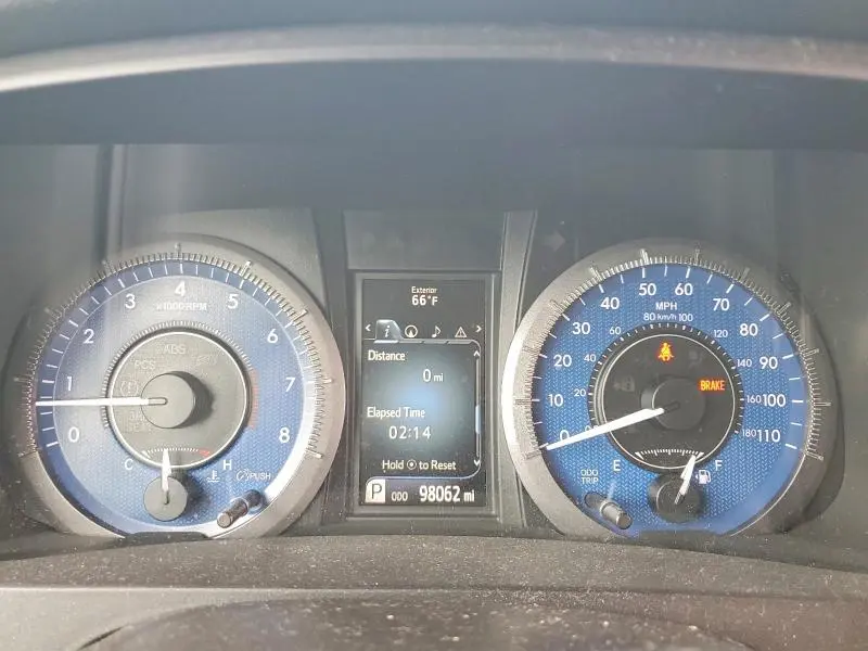 2015 TOYOTA SIENNA LIMITED PREMIUM 7-PASSENGER  