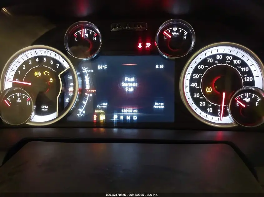 2015 RAM 1500 SPORT