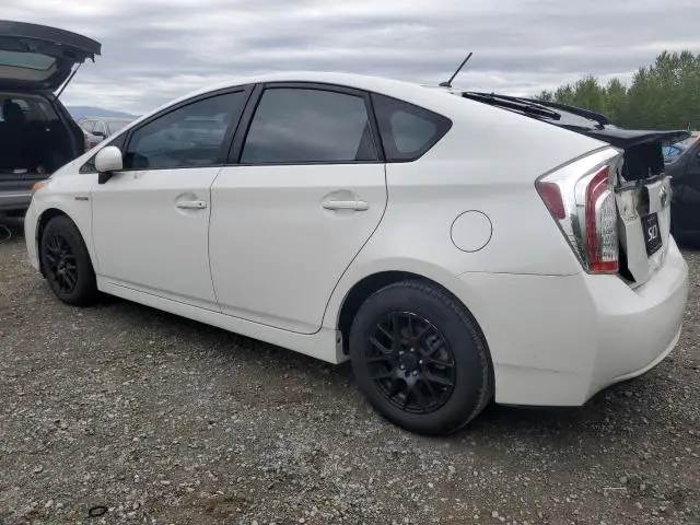 2013 TOYOTA PRIUS
