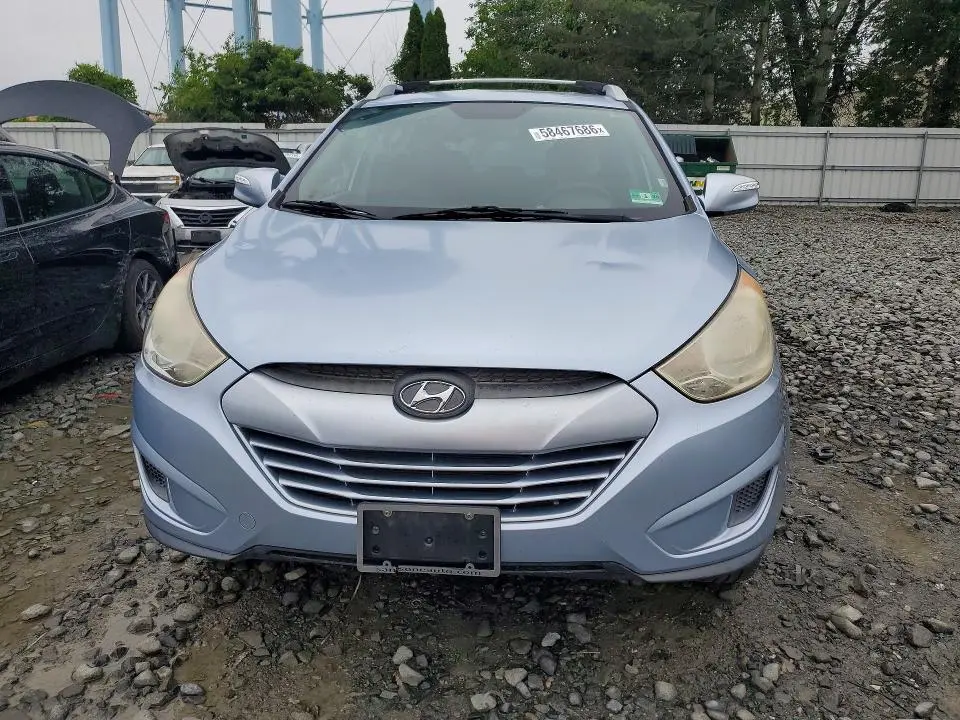 2012 HYUNDAI TUCSON GLS  