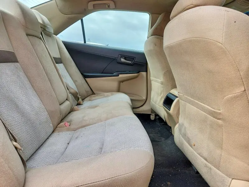 2012 TOYOTA CAMRY LE  