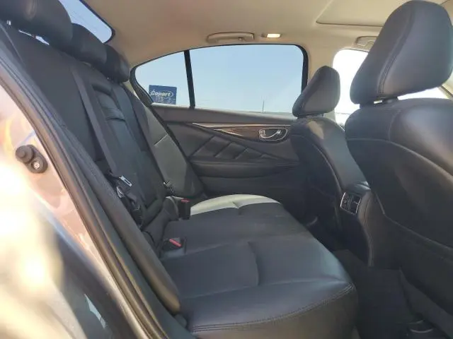 2019 INFINITI Q50 LUXE  