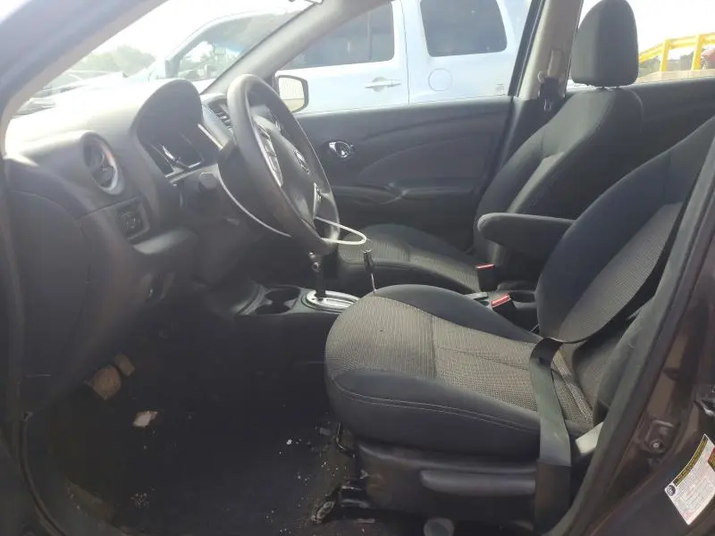 2015 NISSAN VERSA 1.6 SV  