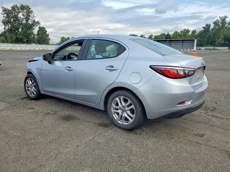 2018 TOYOTA YARIS IA BASE  