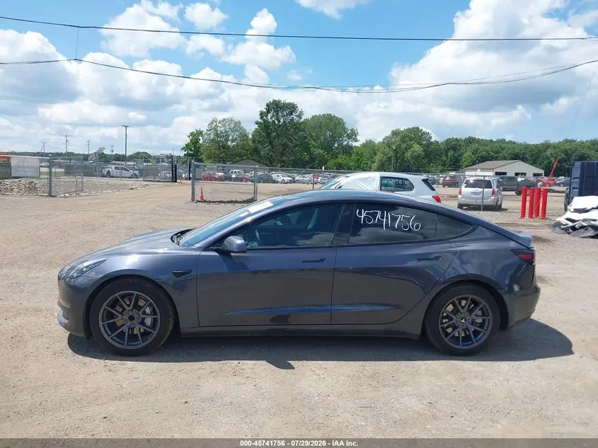 2021 TESLA MODEL 3 STANDARD RANGE PLUS REAR-WHEEL DRIVE