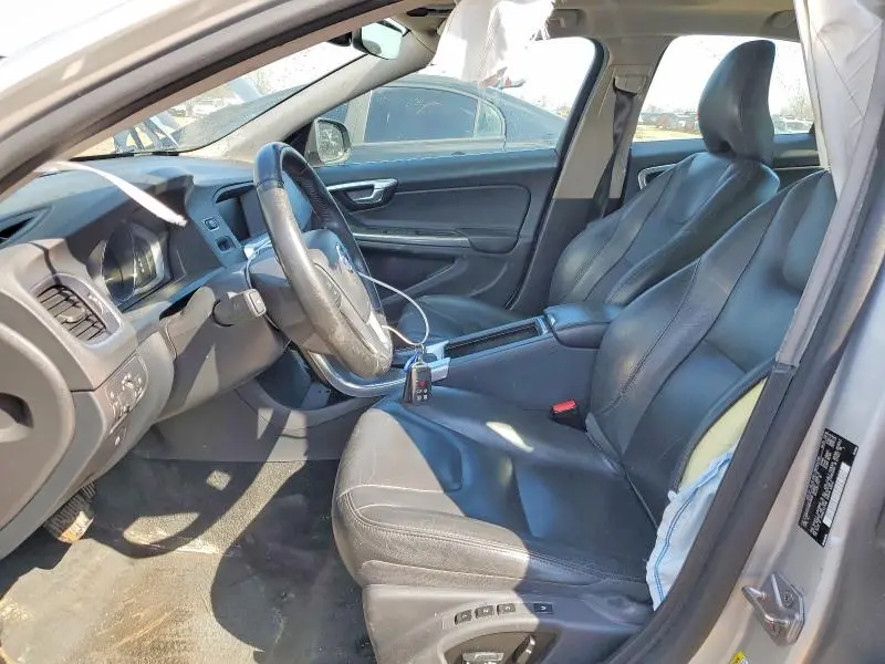 2016 VOLVO S60 PREMIER  