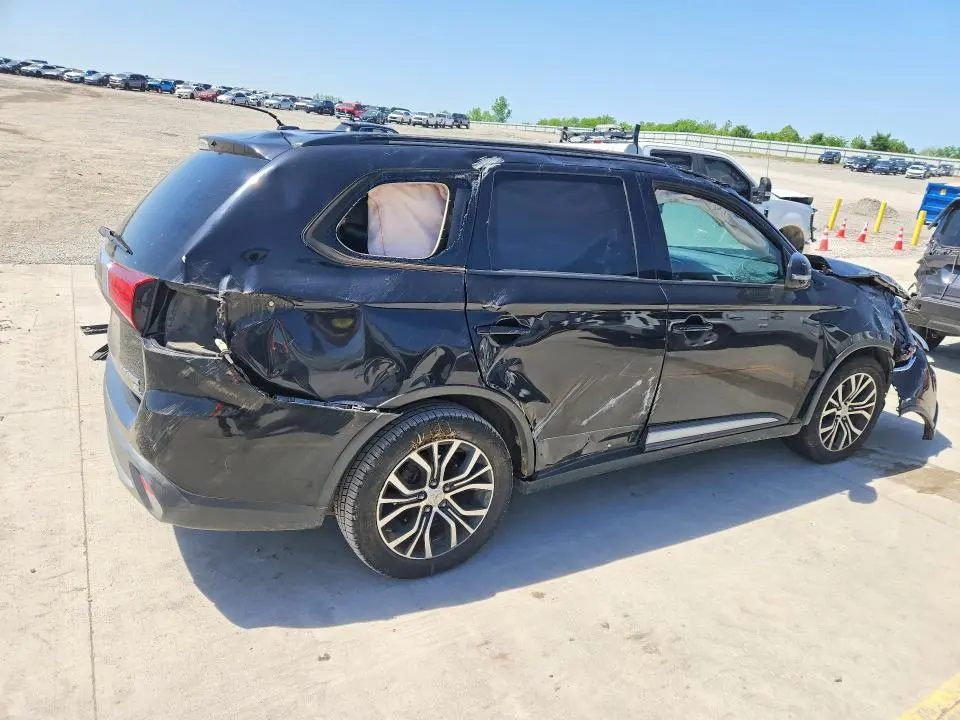 2016 MITSUBISHI OUTLANDER SE  