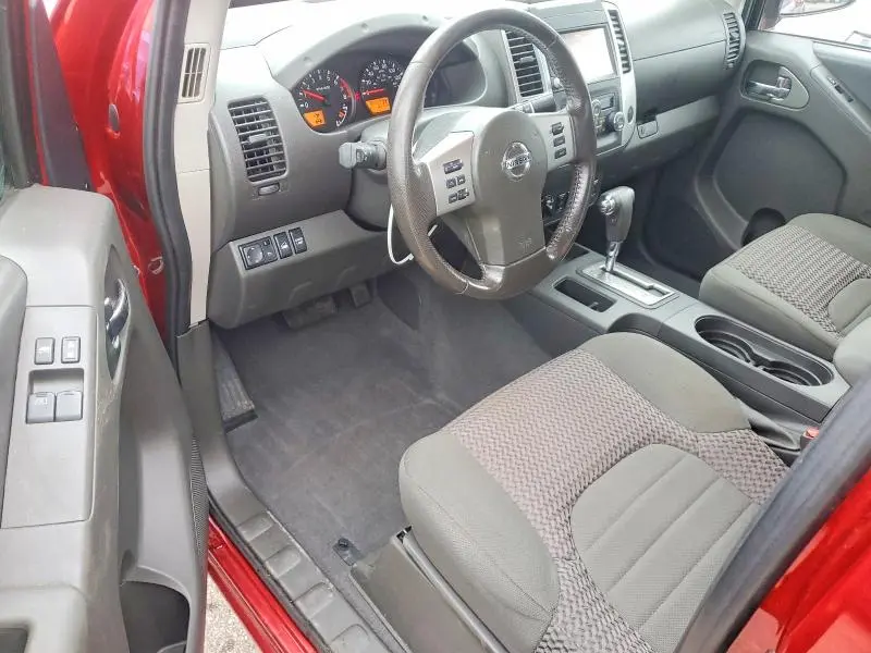 2019 NISSAN FRONTIER SV V6  