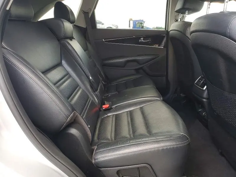2019 KIA SORENTO EX V6  
