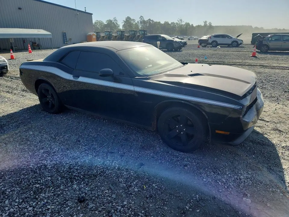 2011 DODGE CHALLENGER   