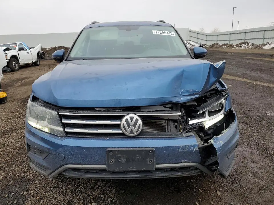 2019 VOLKSWAGEN TIGUAN SE  