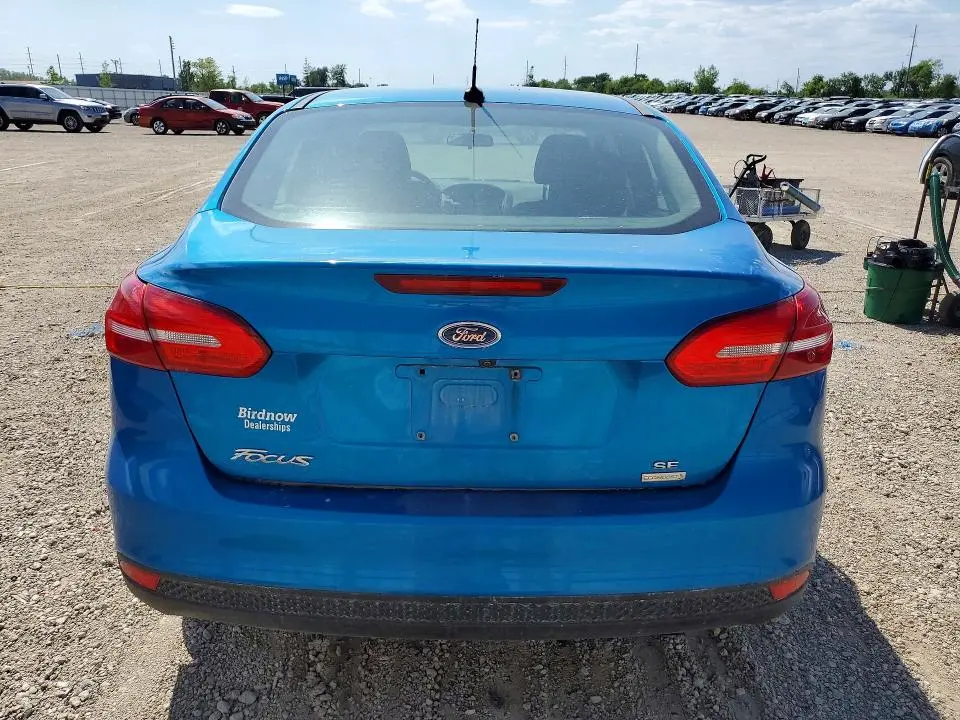 2017 FORD FOCUS SE  