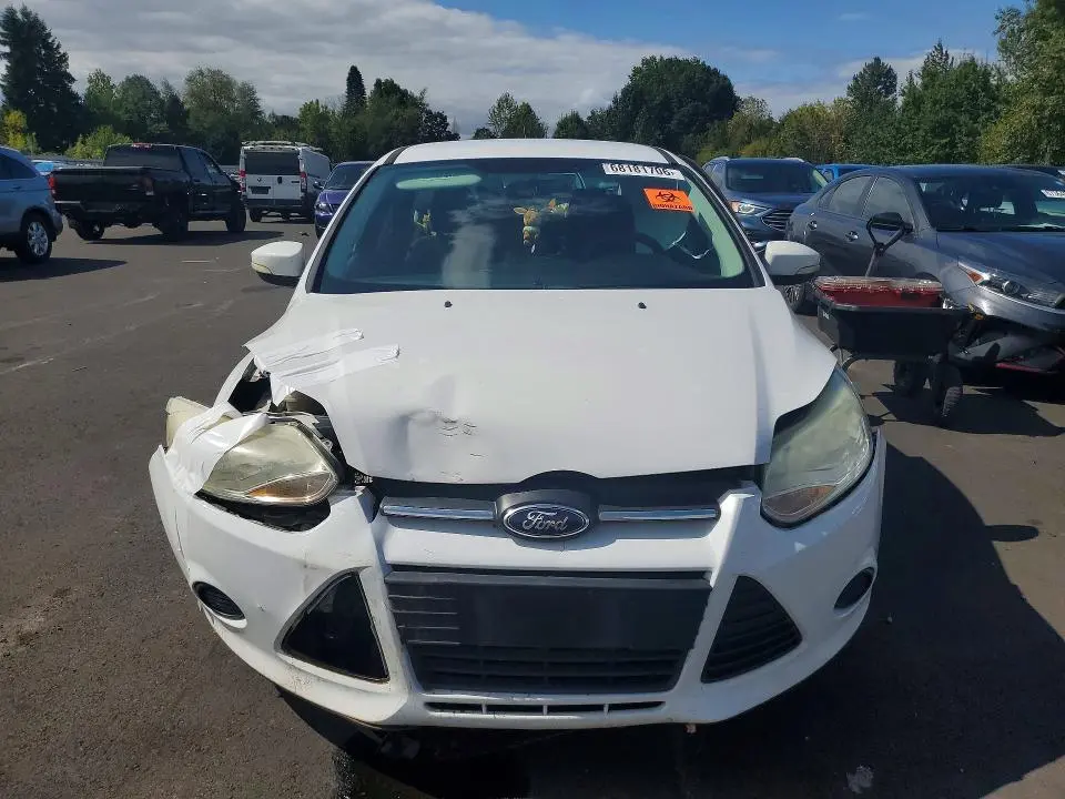 2013 FORD FOCUS SE  