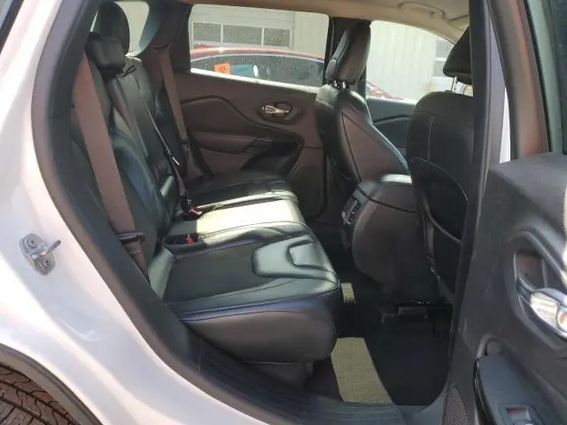 2021 JEEP CHEROKEE LATITUDE PLUS  