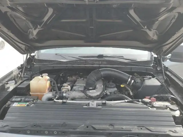 2016 NISSAN TITAN XD S  