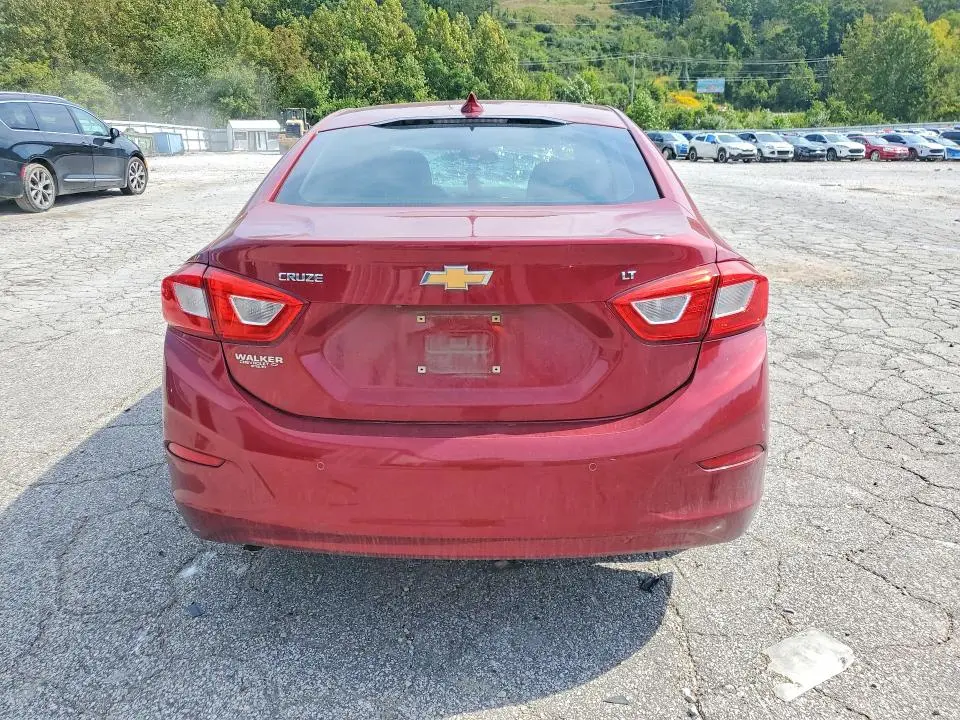 2018 CHEVROLET CRUZE LT  