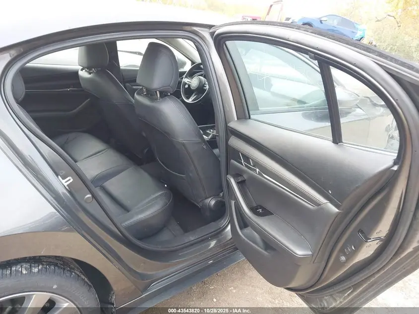 2021 MAZDA MAZDA3 PREFERRED