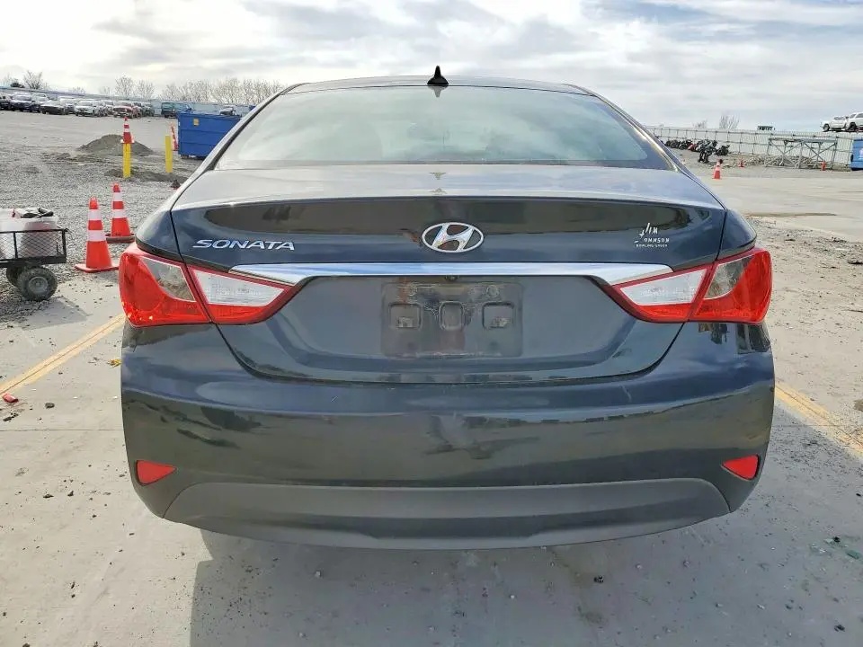 2014 HYUNDAI SONATA GLS  