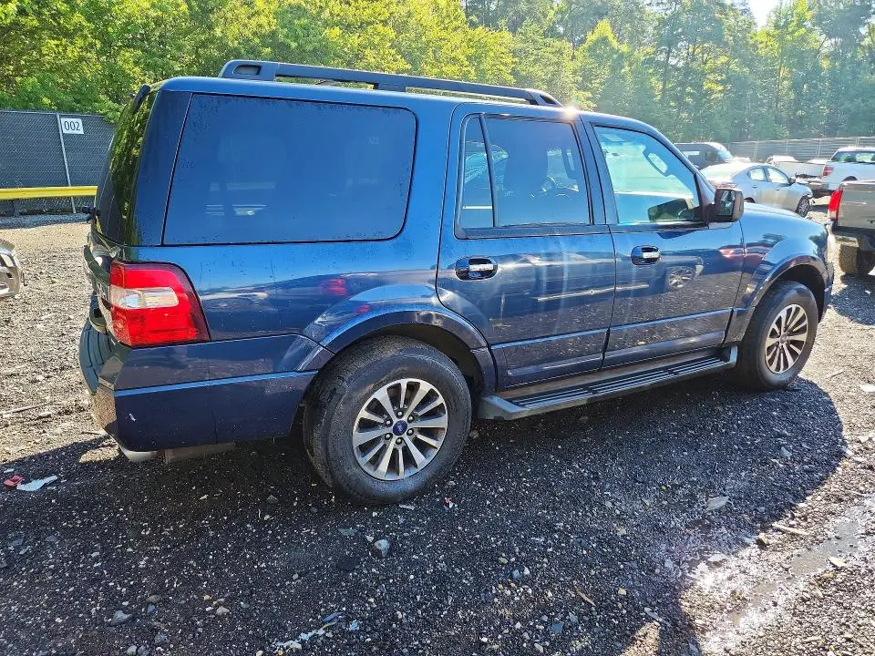 2017 FORD EXPEDITION XLT  
