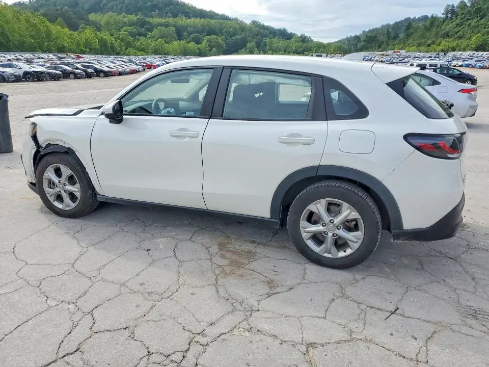 2023 HONDA HR-V LX  