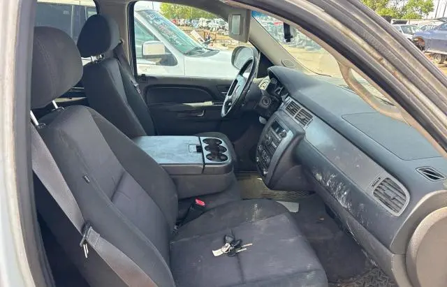 2013 CHEVROLET SUBURBAN K1500 LS  