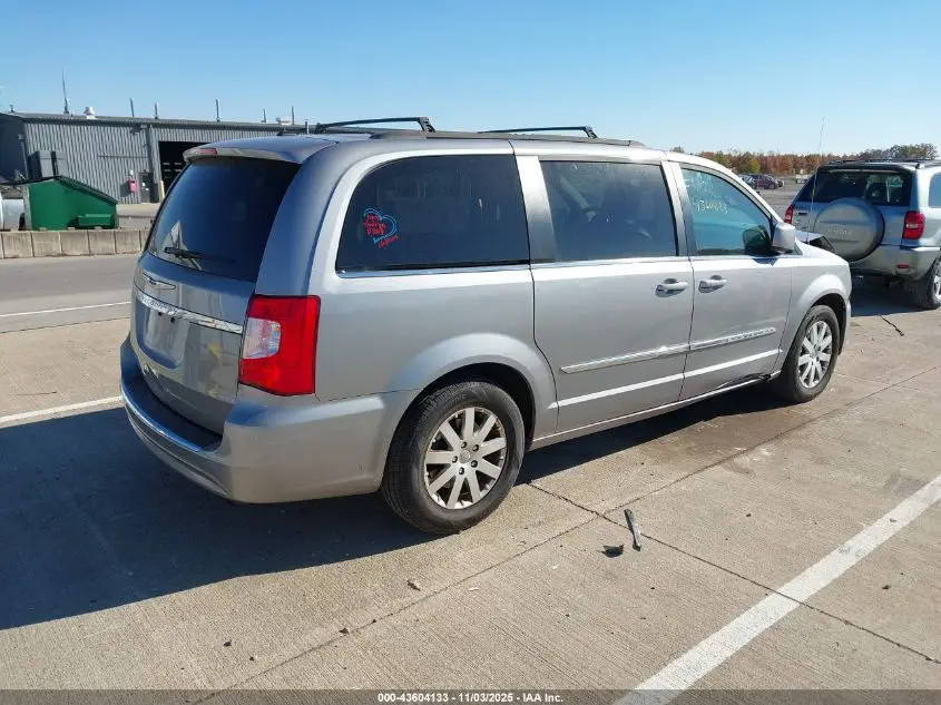 2016 CHRYSLER TOWN & COUNTRY TOURING