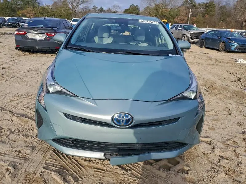 2017 TOYOTA PRIUS   
