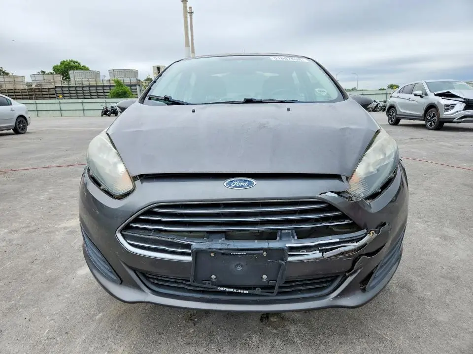 2016 FORD FIESTA SE  