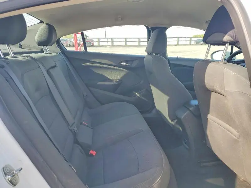 2018 CHEVROLET CRUZE LT  